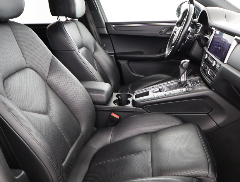 Porsche Macan, 2019