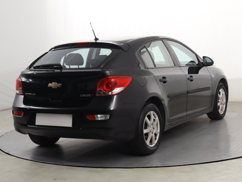 Chevrolet Cruze, 2011