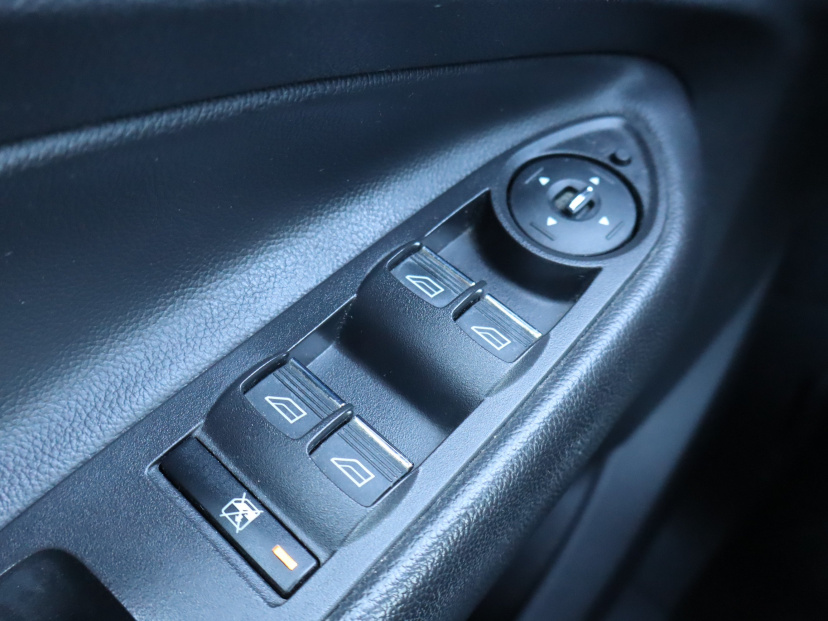 Ford Kuga, 2013