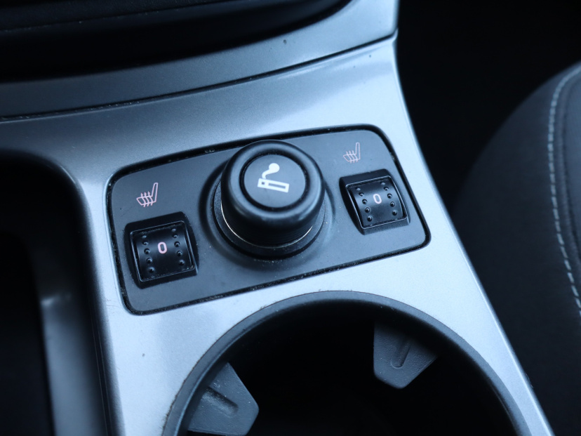 Ford Kuga, 2013