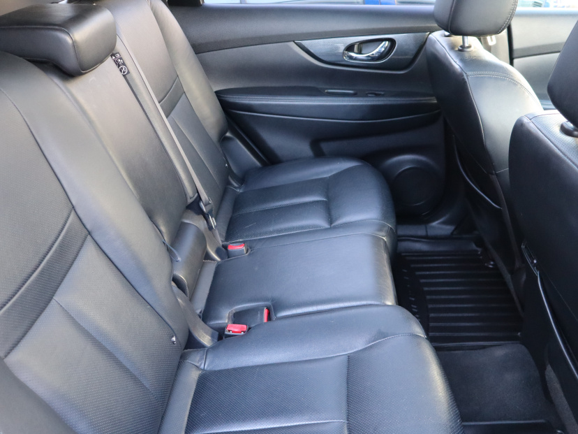 Nissan X-Trail, 2015