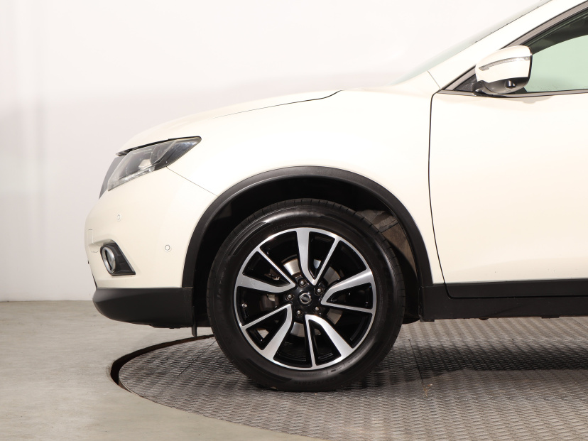 Nissan X-Trail, 2015