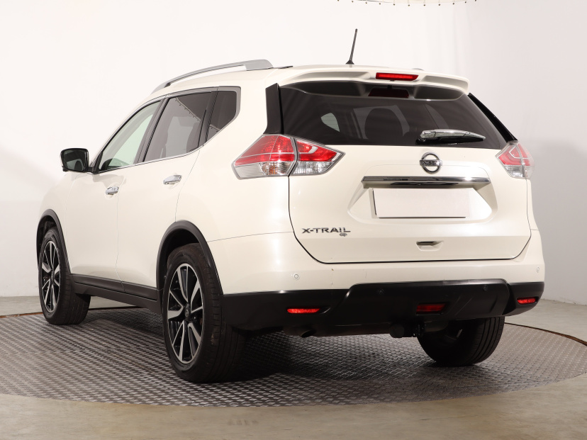Nissan X-Trail, 2015