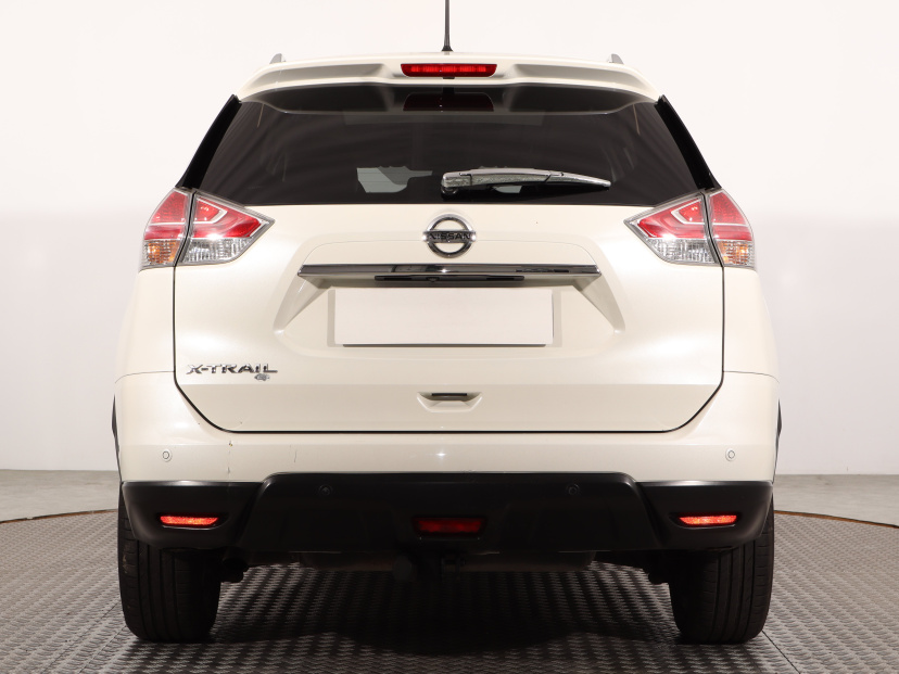 Nissan X-Trail, 2015