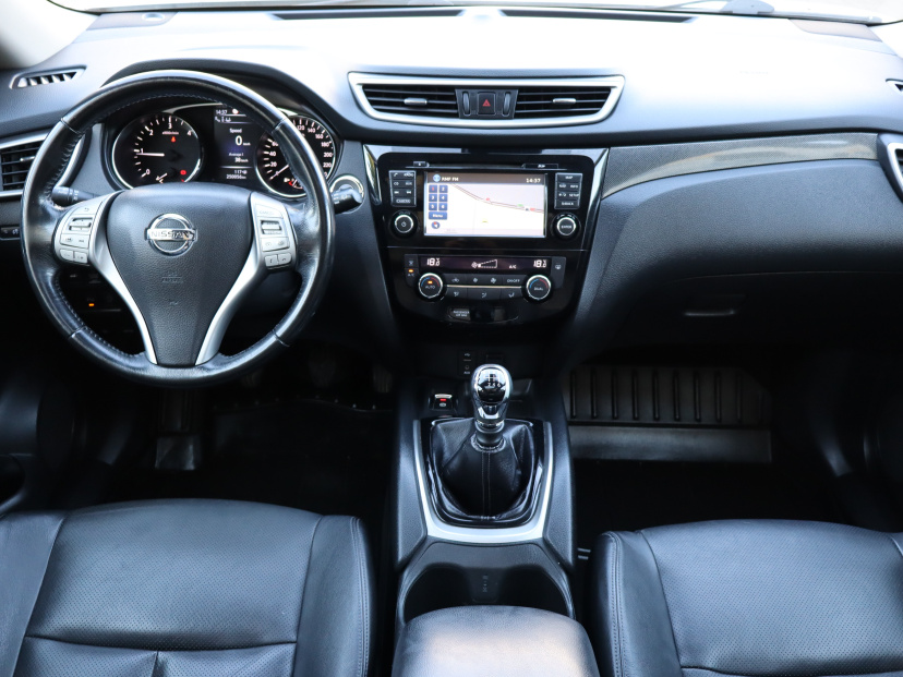 Nissan X-Trail, 2015