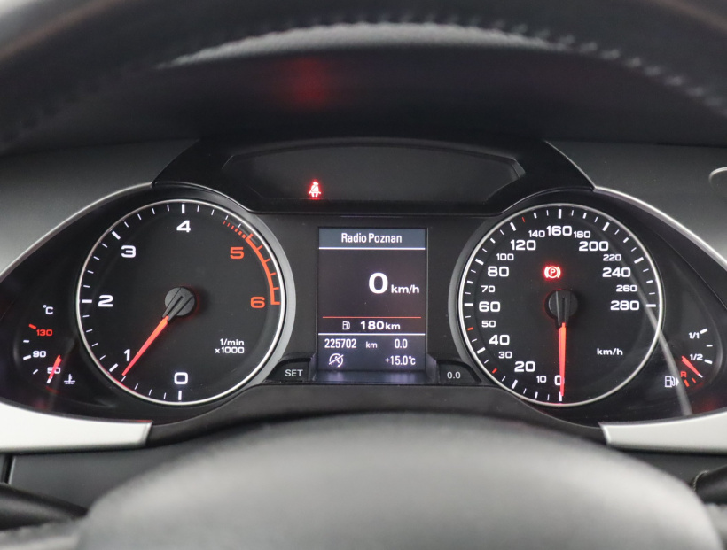 Audi A4, 2011