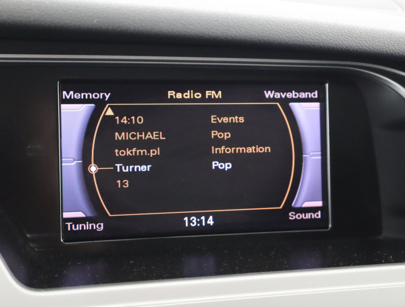 Audi A4, 2011