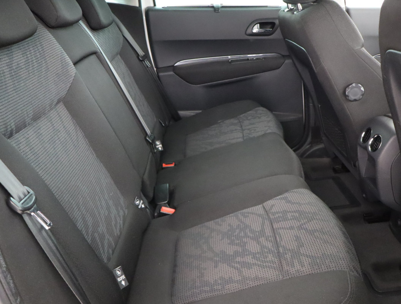 Peugeot 3008, 2010