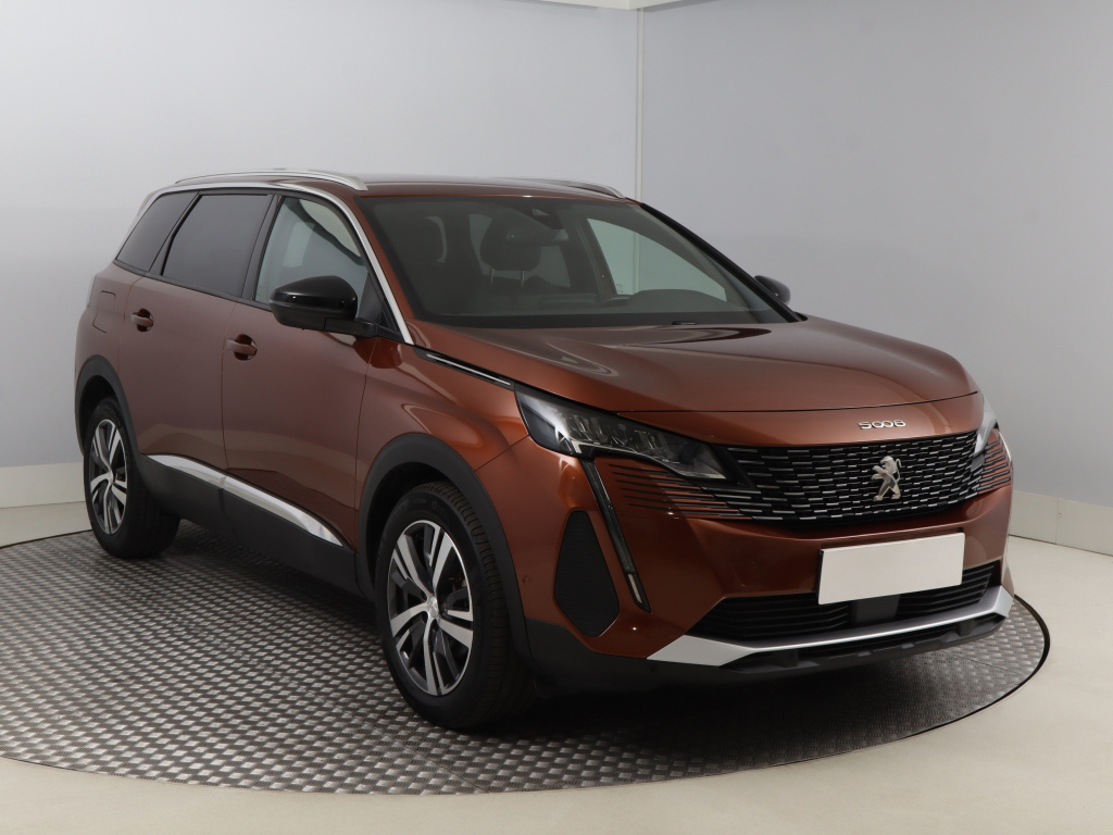 Peugeot 5008 1.2 Hybrid