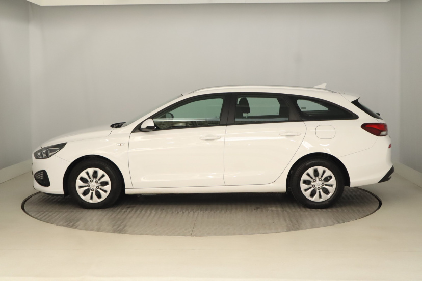 Hyundai i30, 2023