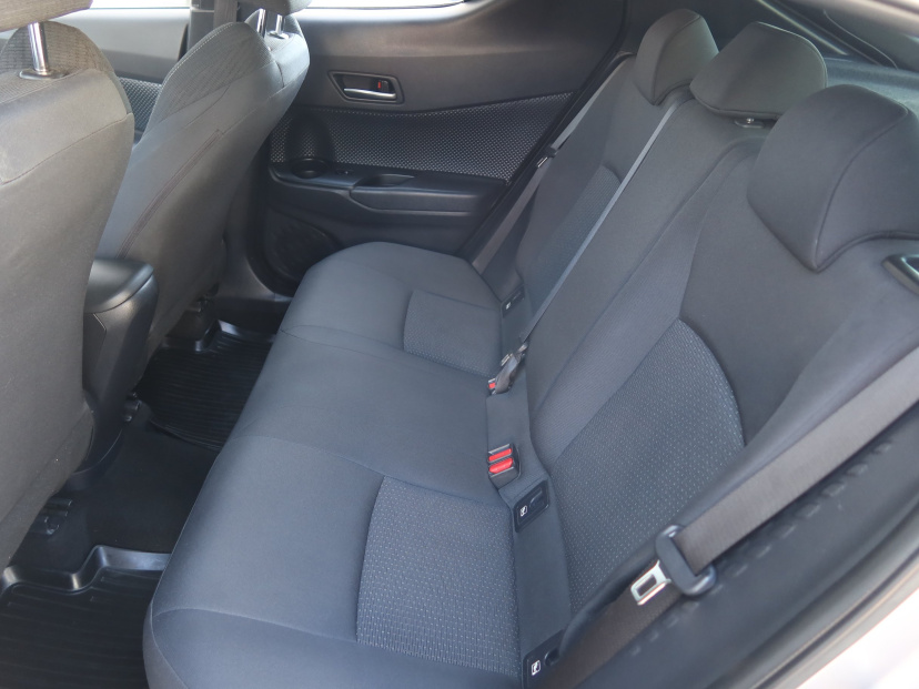 Toyota C-HR, 2018