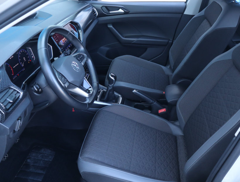 Volkswagen T-Cross, 2023