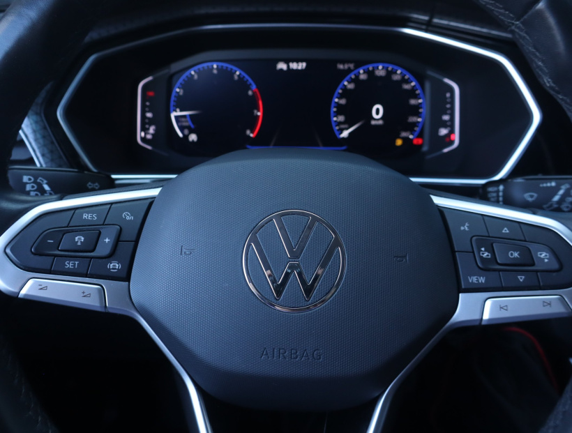 Volkswagen T-Cross, 2023
