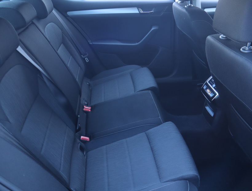 Škoda Superb, 2017