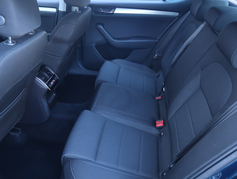 Škoda Superb, 2017