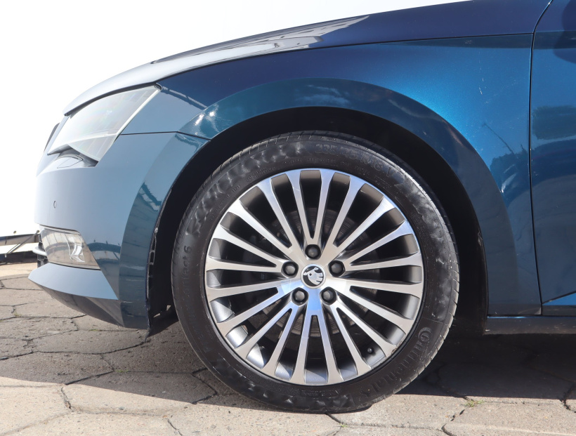 Škoda Superb, 2017