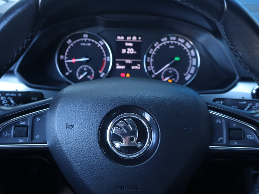Škoda Superb, 2017