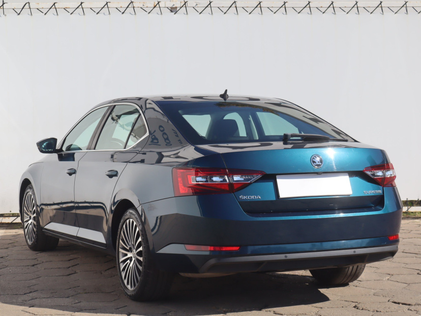 Škoda Superb, 2017