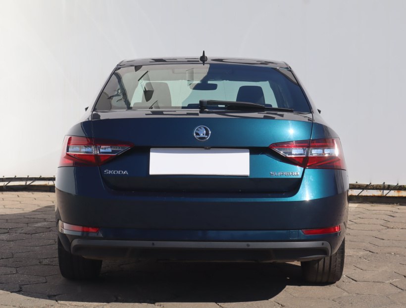 Škoda Superb, 2017