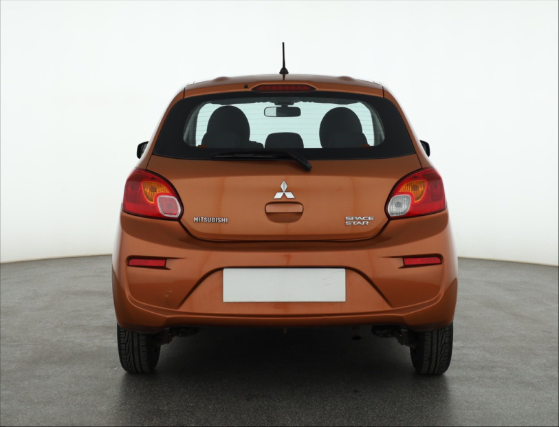 Mitsubishi Space Star, 2016