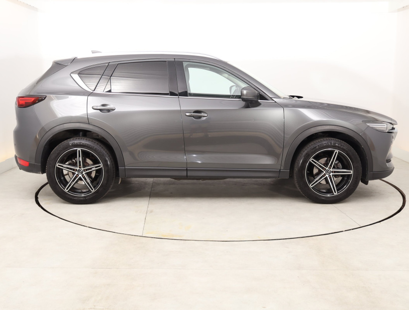 Mazda CX-5, 2018