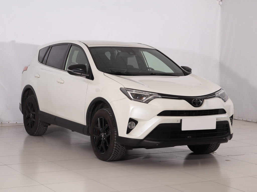 Toyota RAV 4, 2018