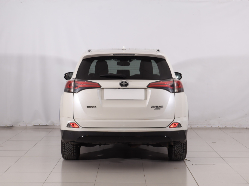 Toyota RAV 4, 2018