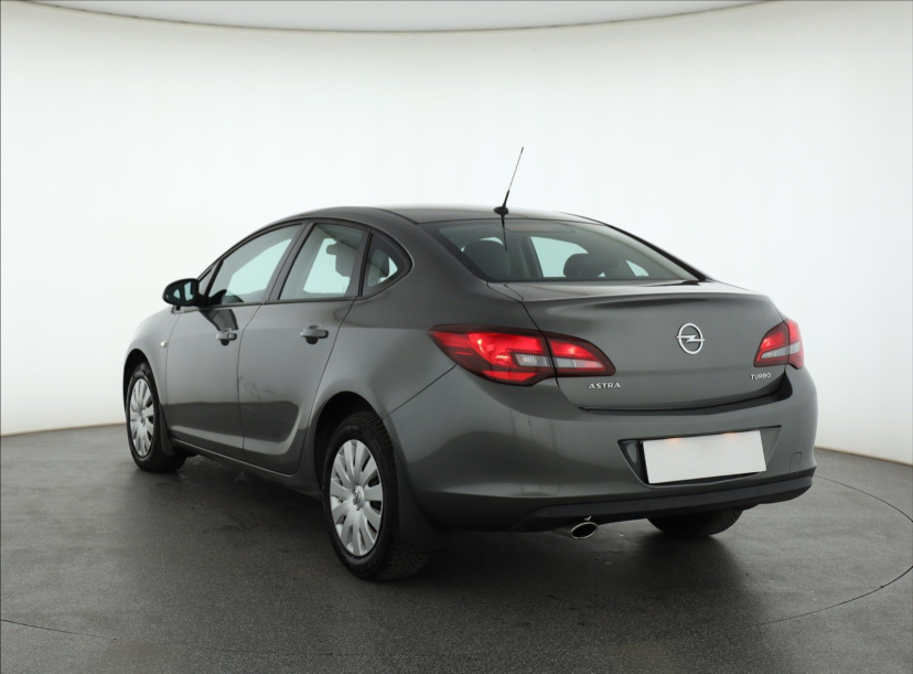 Opel Astra, 2017