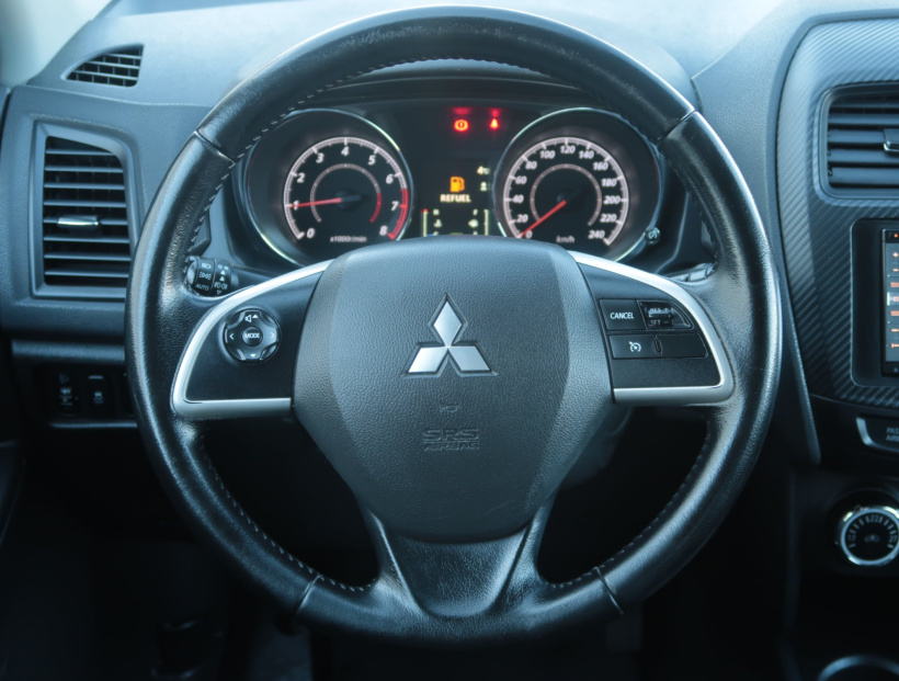 Mitsubishi ASX, 2015