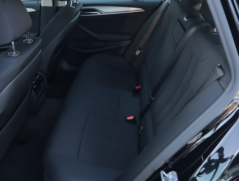 BMW 5, 2021