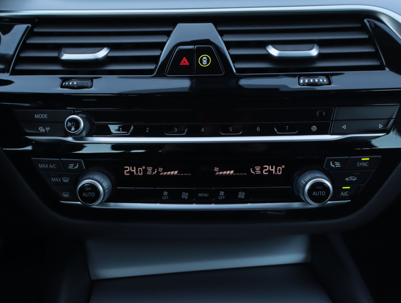 BMW 5, 2021