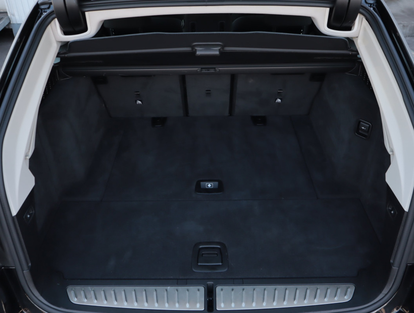 BMW 5, 2021