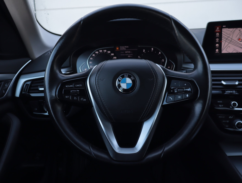 BMW 5, 2021
