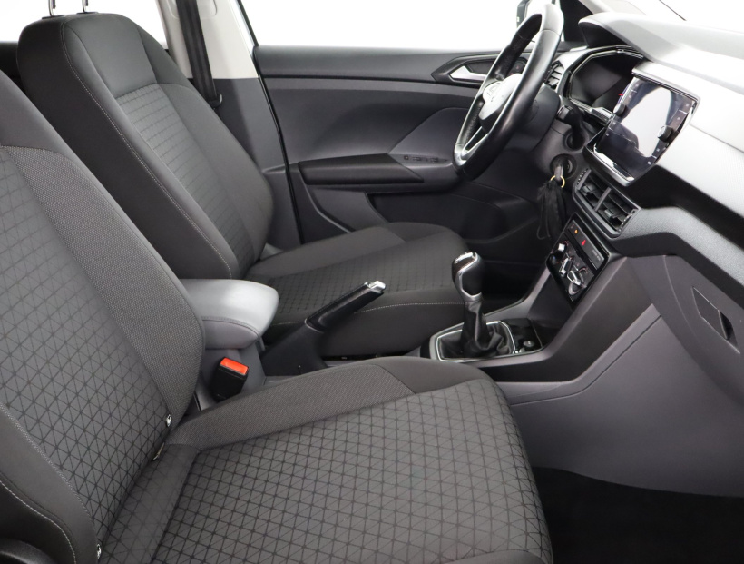Volkswagen T-Cross, 2020