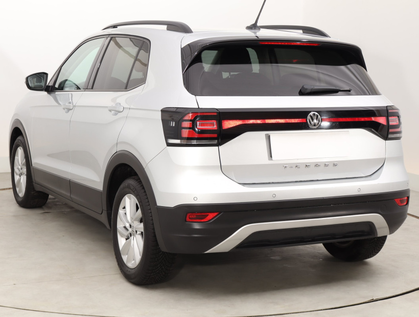 Volkswagen T-Cross, 2020