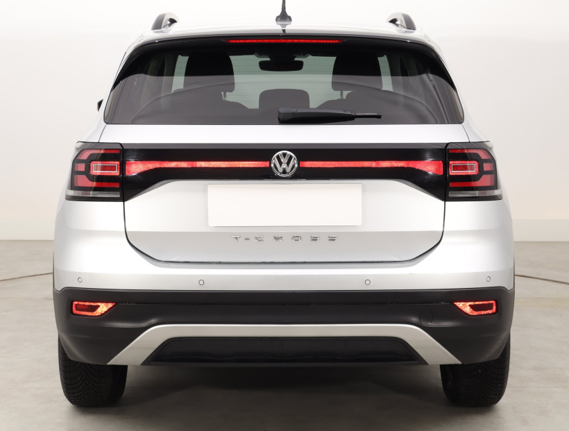 Volkswagen T-Cross, 2020