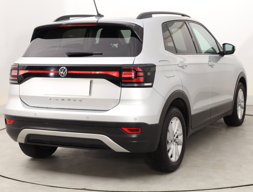 Volkswagen T-Cross, 2020