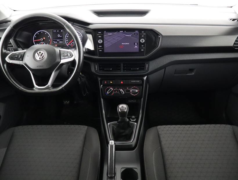 Volkswagen T-Cross, 2020