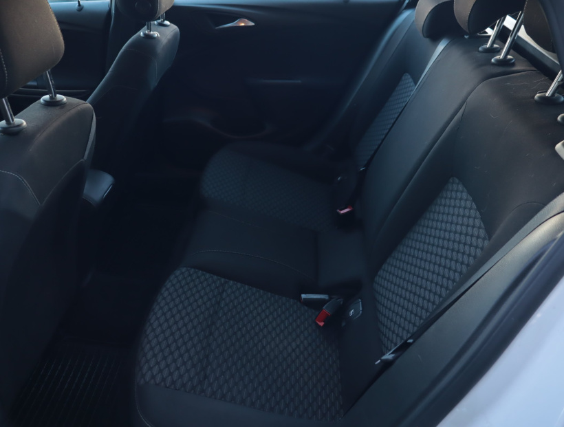 Opel Astra, 2018