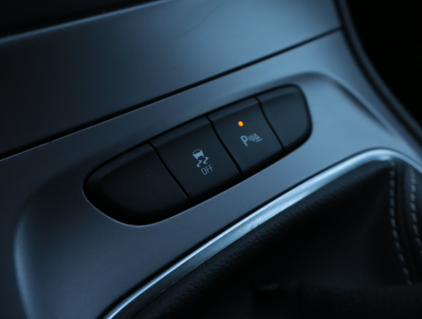Opel Astra, 2018