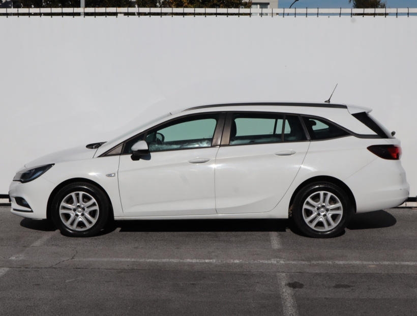 Opel Astra, 2018
