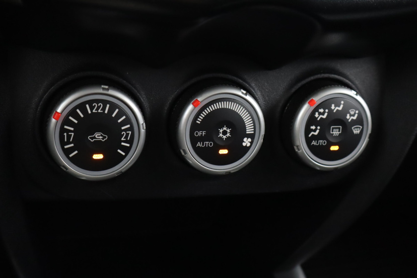 Mitsubishi ASX, 2012
