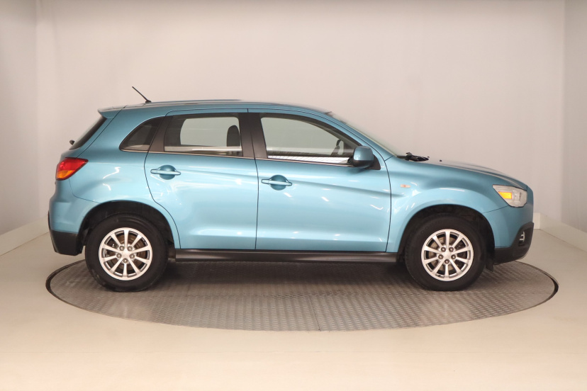 Mitsubishi ASX, 2012