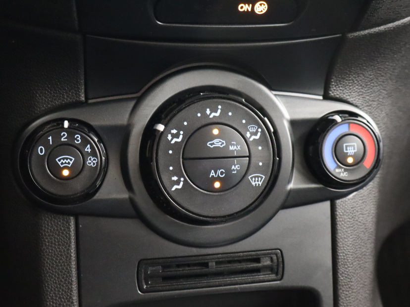Ford Fiesta, 2015