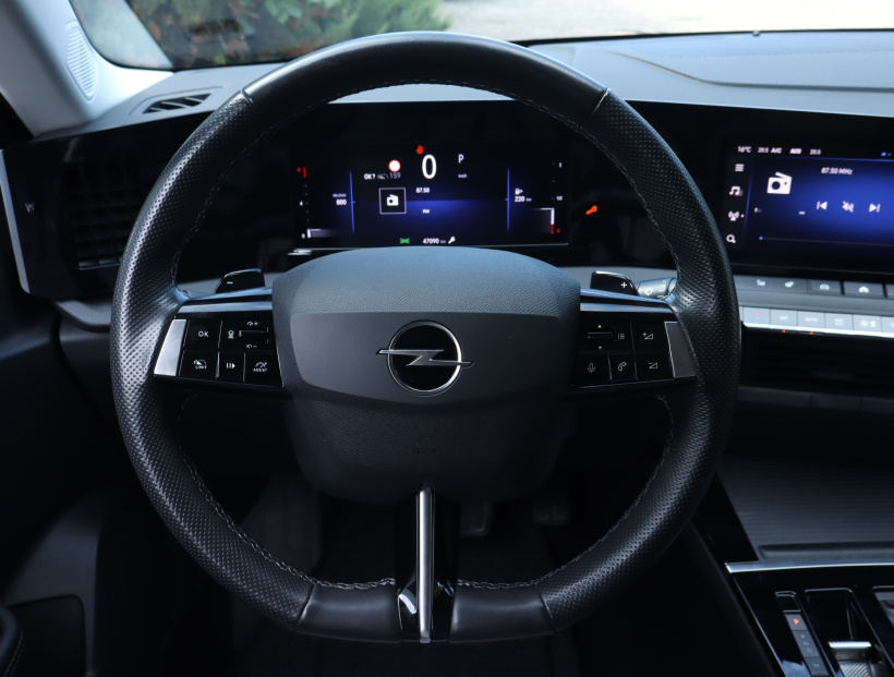 Opel Astra, 2022