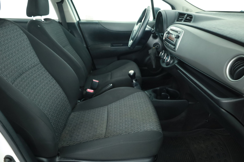 Toyota Yaris, 2014
