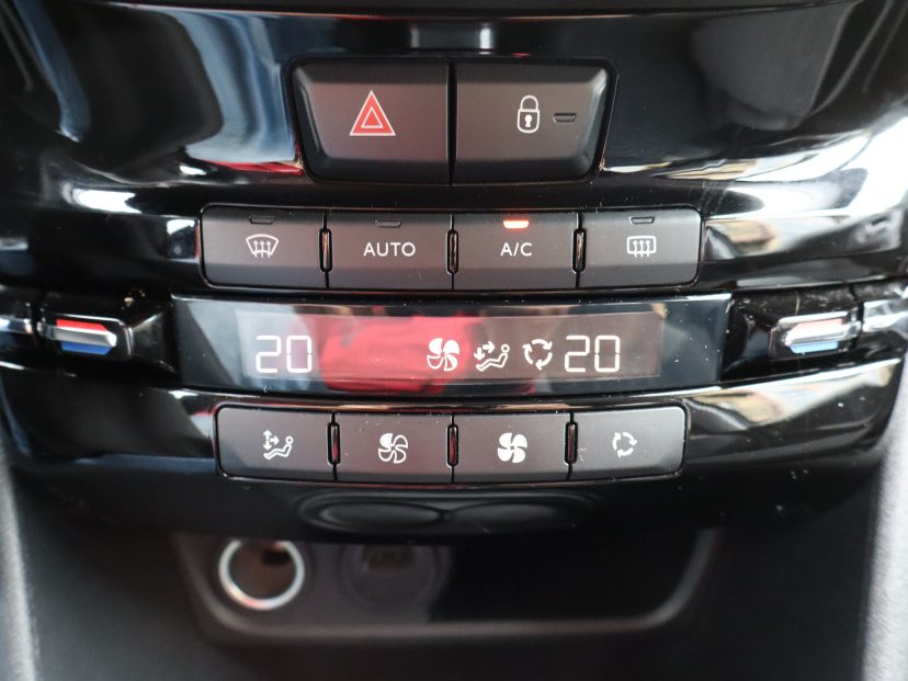 Peugeot 2008, 2018