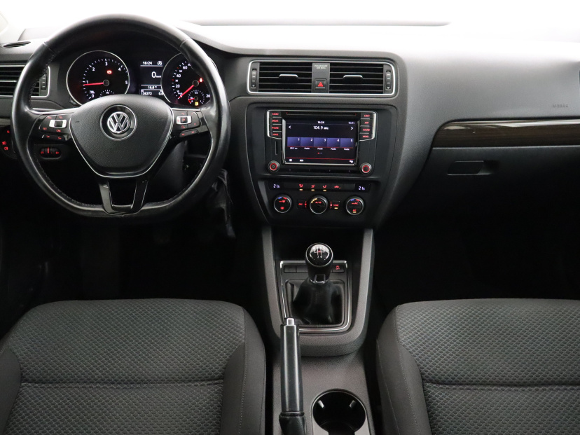 Volkswagen Jetta, 2017