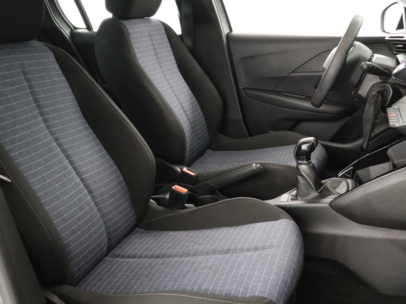 Peugeot 208, 2021