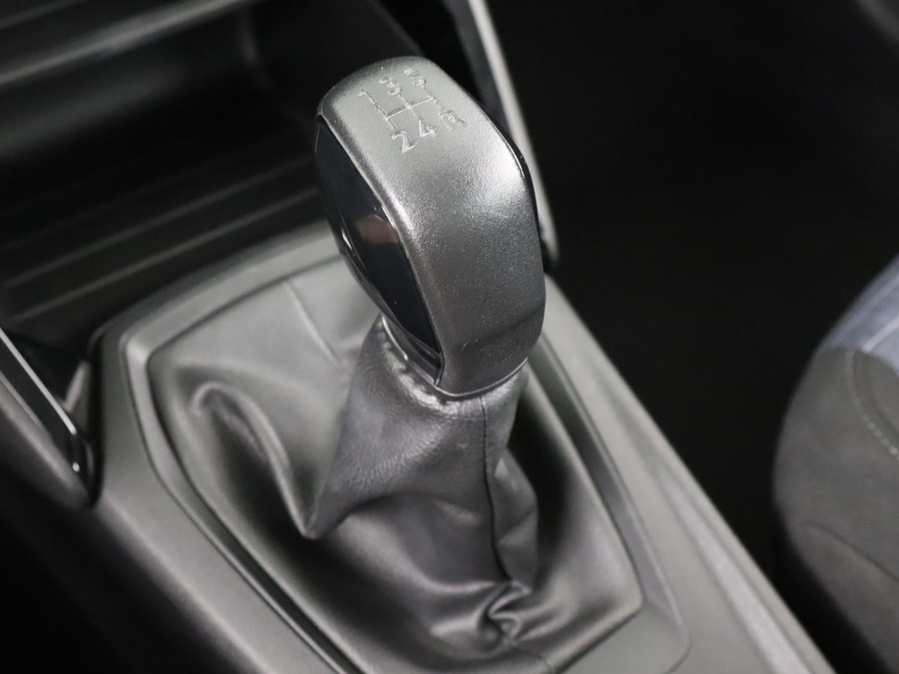 Peugeot 208, 2021